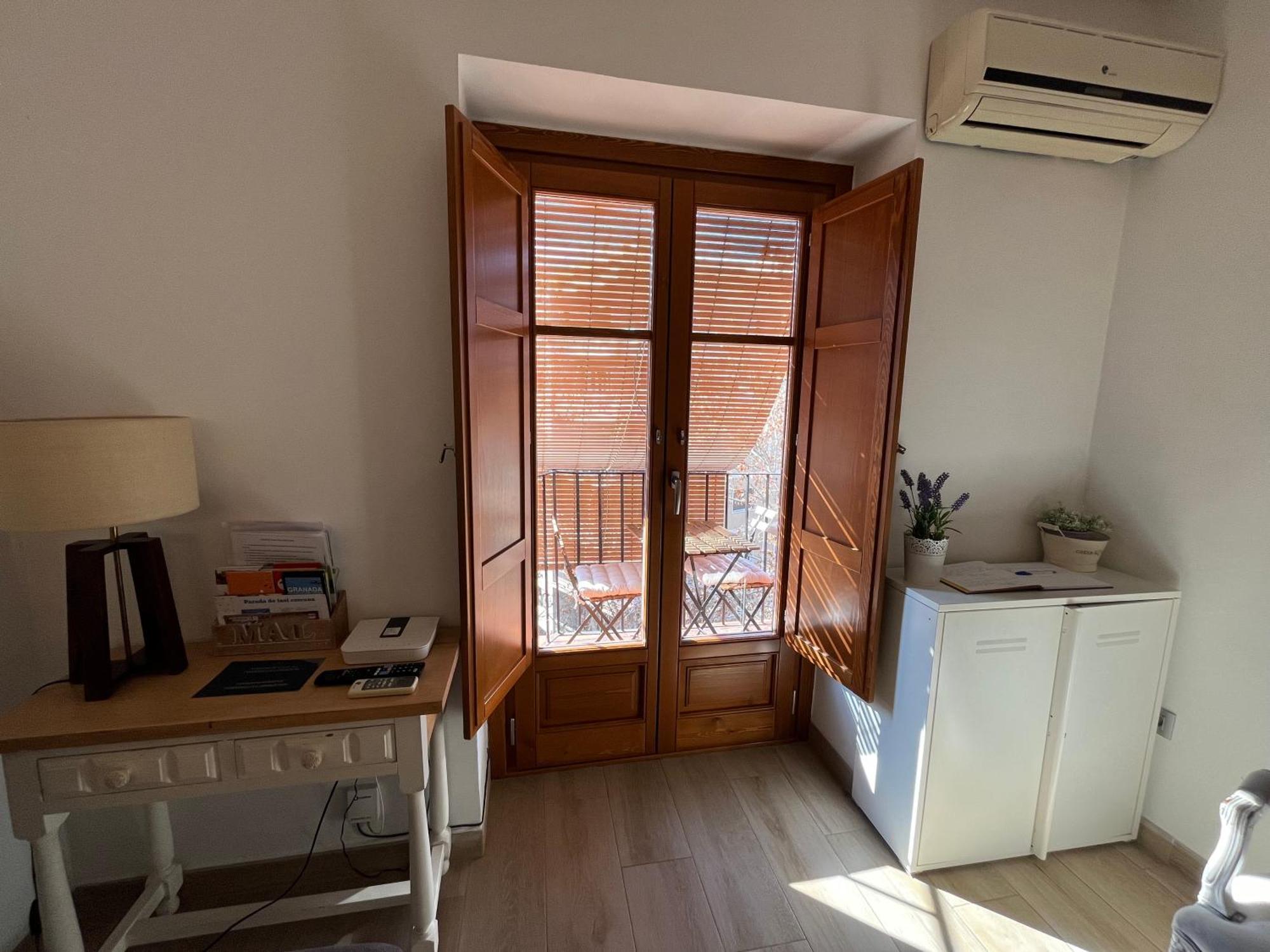 Fantastico Apartamento Suite en centro de Granada Exterior foto