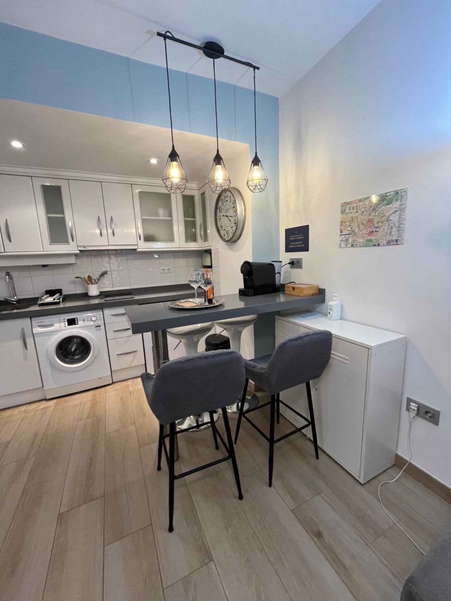 Fantastico Apartamento Suite en centro de Granada Exterior foto